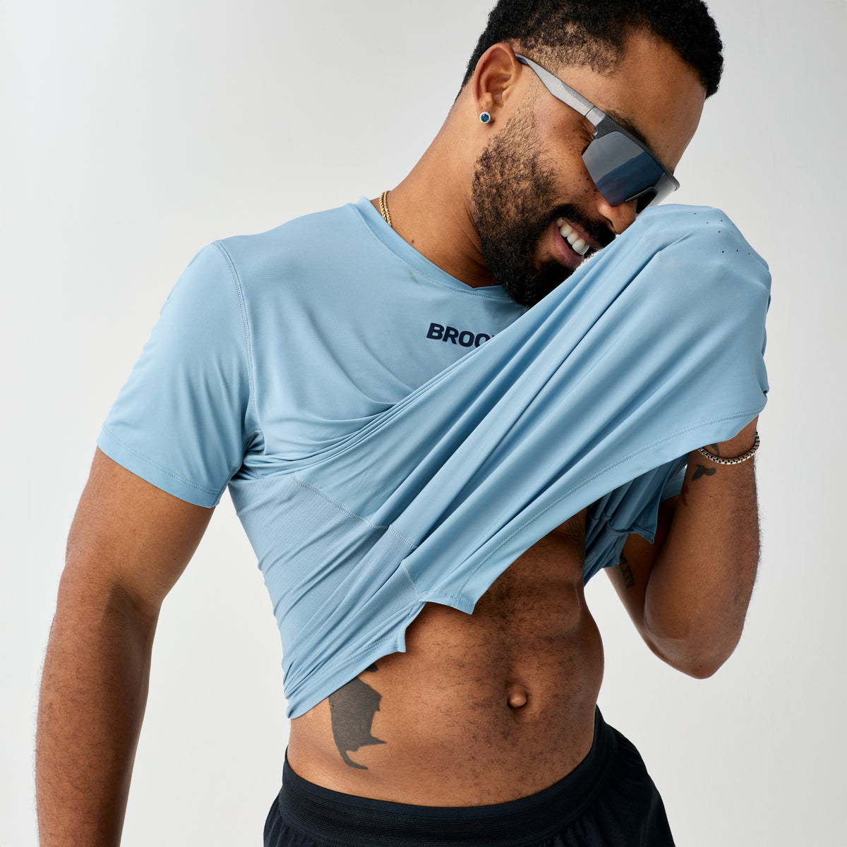 Brooks Dash Cooling Erkek Tişört - Mavi