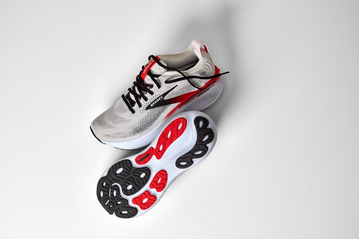 Brooks Adrenaline GTS 25 Erkek Koşu Ayakkabısı - Beyaz
