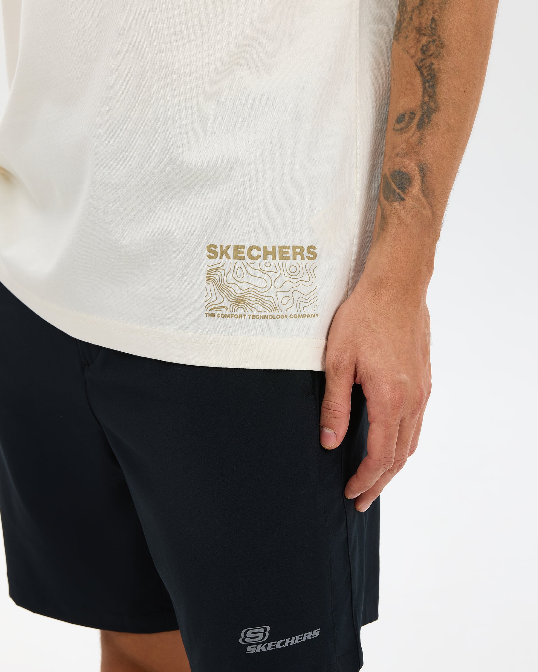 Skechers Relaxed Erkek Tişört - Beyaz