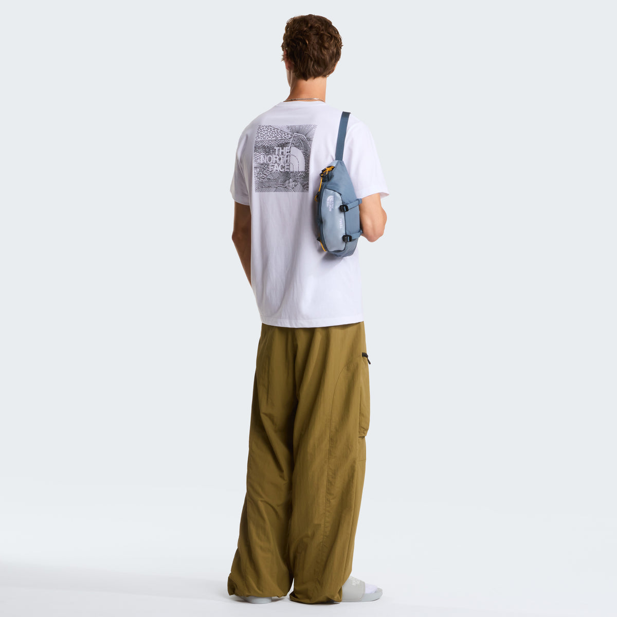 The North Face NSE Box Regular Erkek Tişört - Beyaz