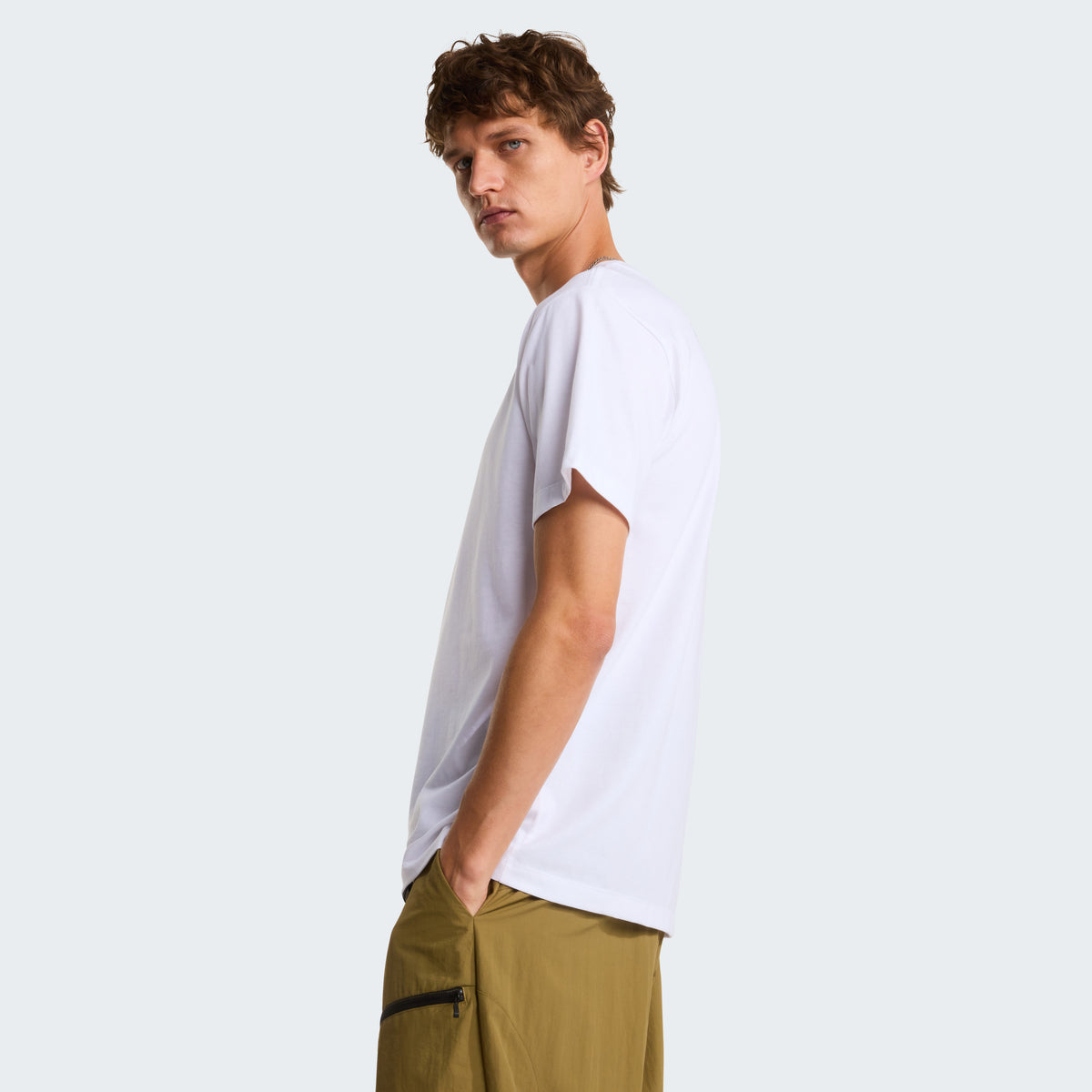 The North Face NSE Box Regular Erkek Tişört - Beyaz
