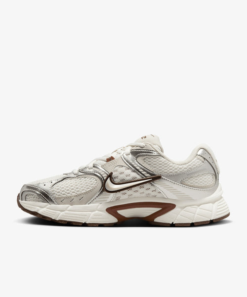 Nike V5 RNR Kadın Sneaker - Bej