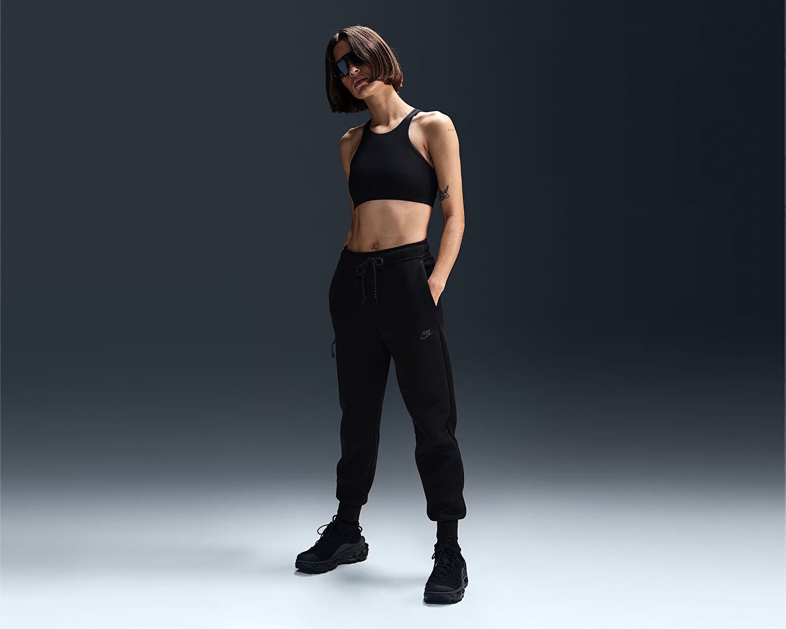 Nike Sportswear Tech Fleece Kadın Eşofman Alt - Siyah