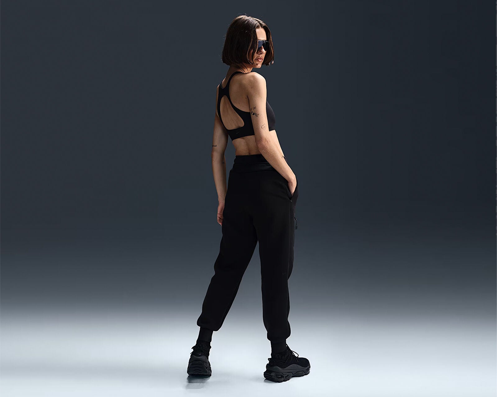 Nike Sportswear Tech Fleece Kadın Eşofman Alt - Siyah