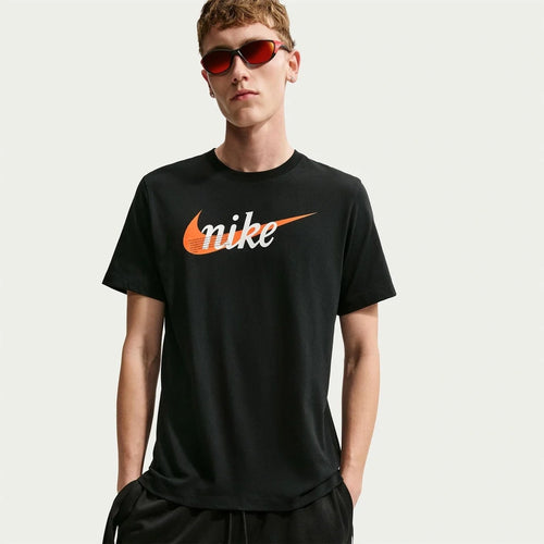 Nike Sportswear Erkek Tişört - Siyah
