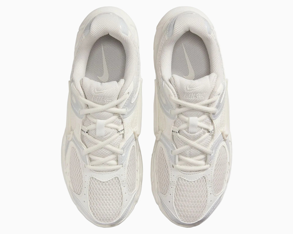 Nike V5 RNR Kadın Sneaker - Bej