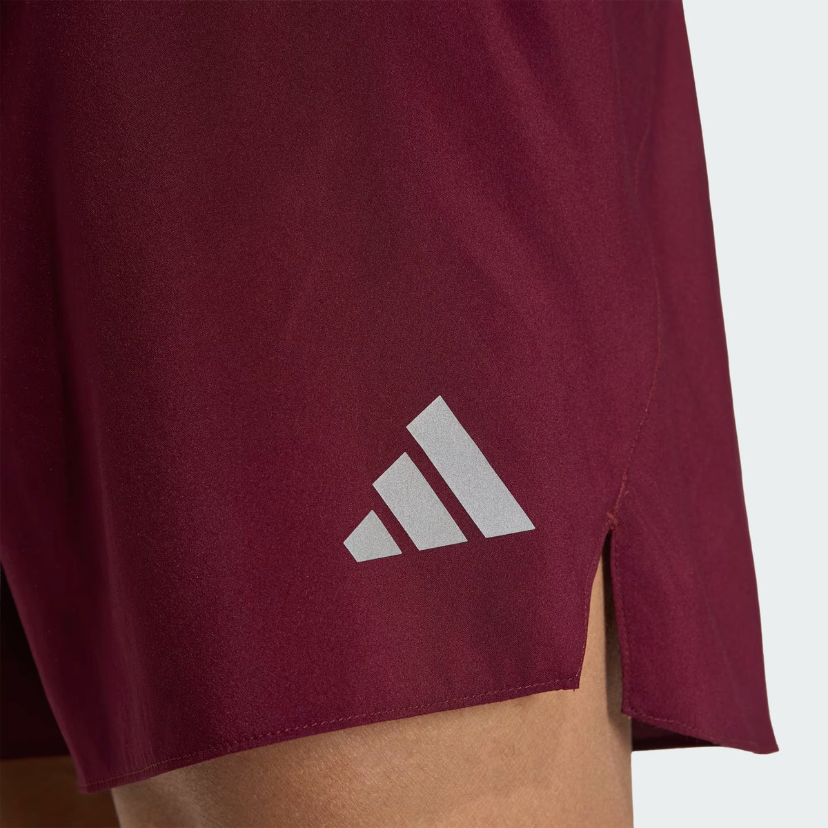 adidas adi365 Running Essentials Erkek Şort - Bordo