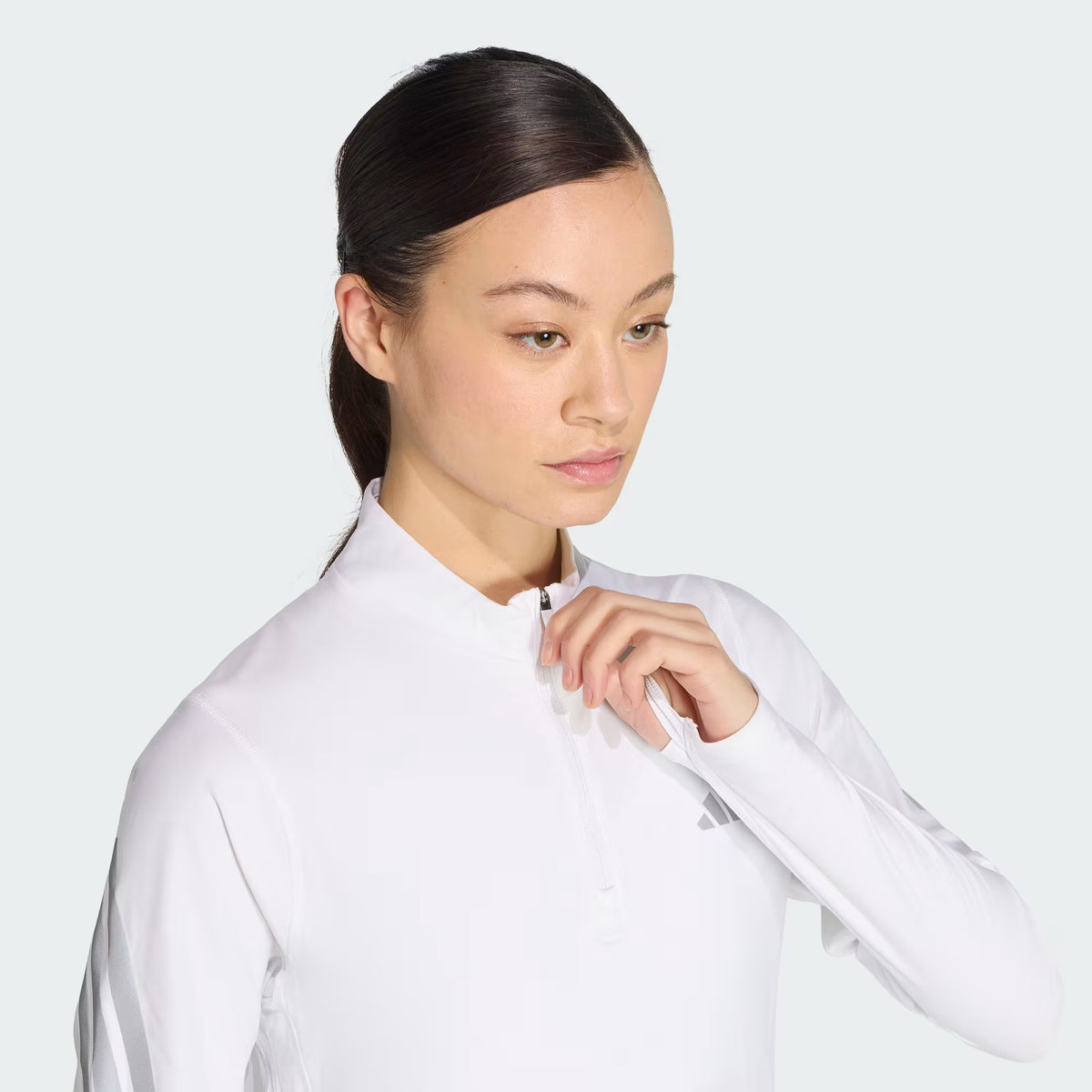 adidas adi365 Iconic Runnig 1/2 Zip Kadın Sweatshirt - Beyaz