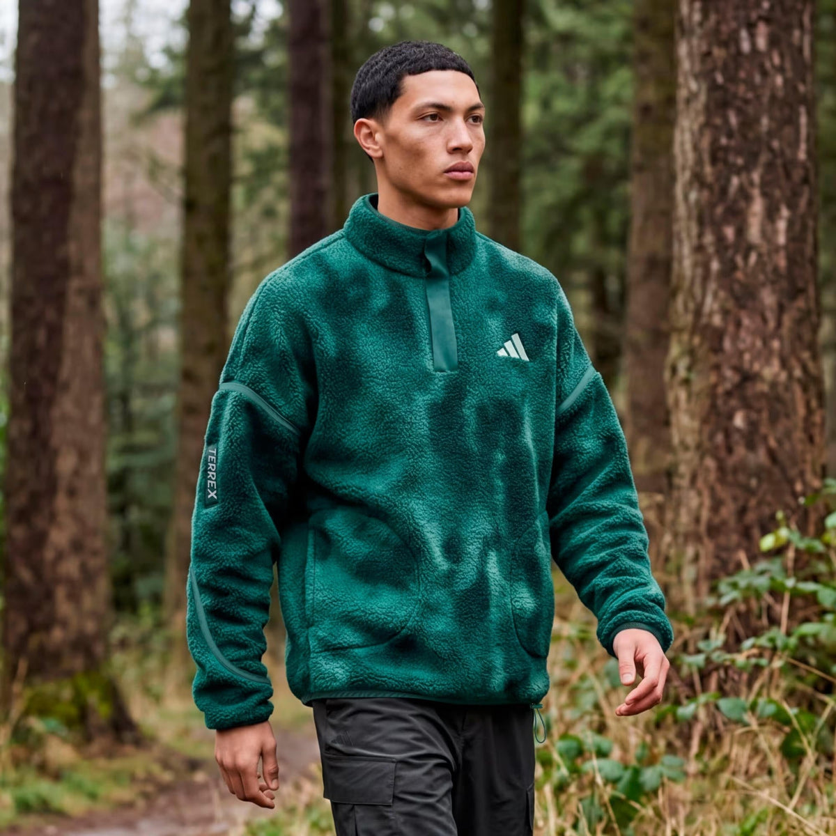 adidas Terrex Multi Essentials Erkek Sweatshirt - Yeşil