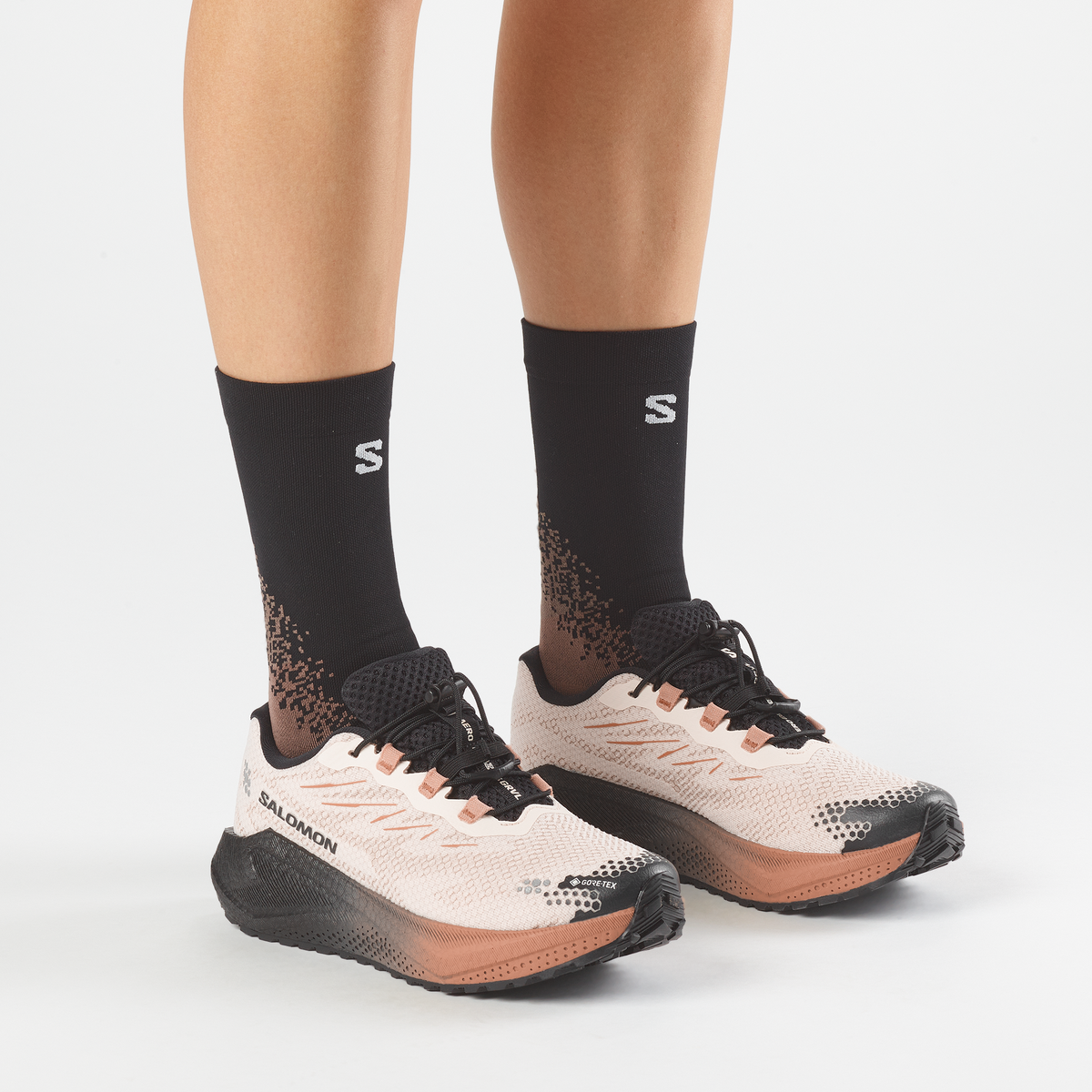 Salomon Aero Blaze 4 Gravel Gore-Tex Kadın Koşu Ayakkabısı - Bej