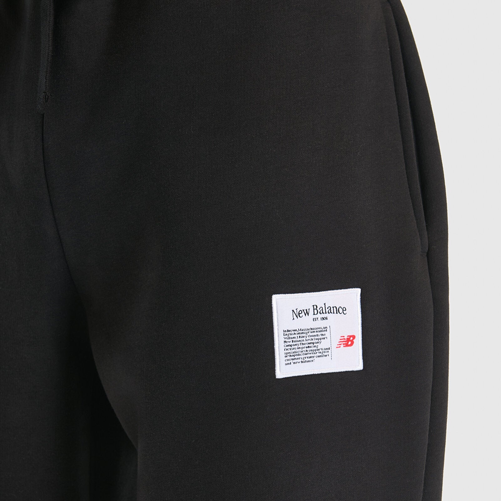 New Balance Lifestyle Erkek Eşofman Alt - Siyah