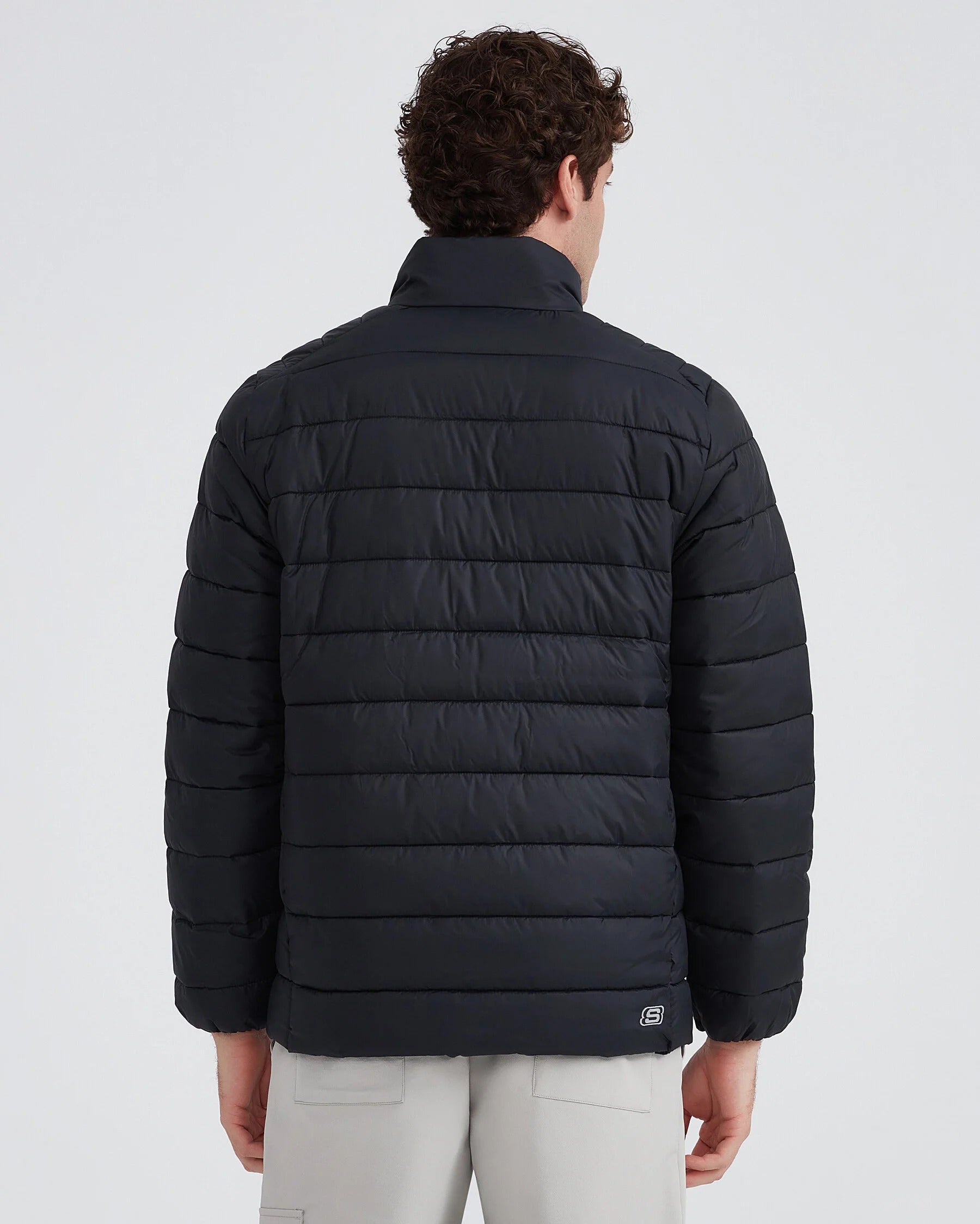 Skechers Outerwear Padded Erkek Mont - Siyah