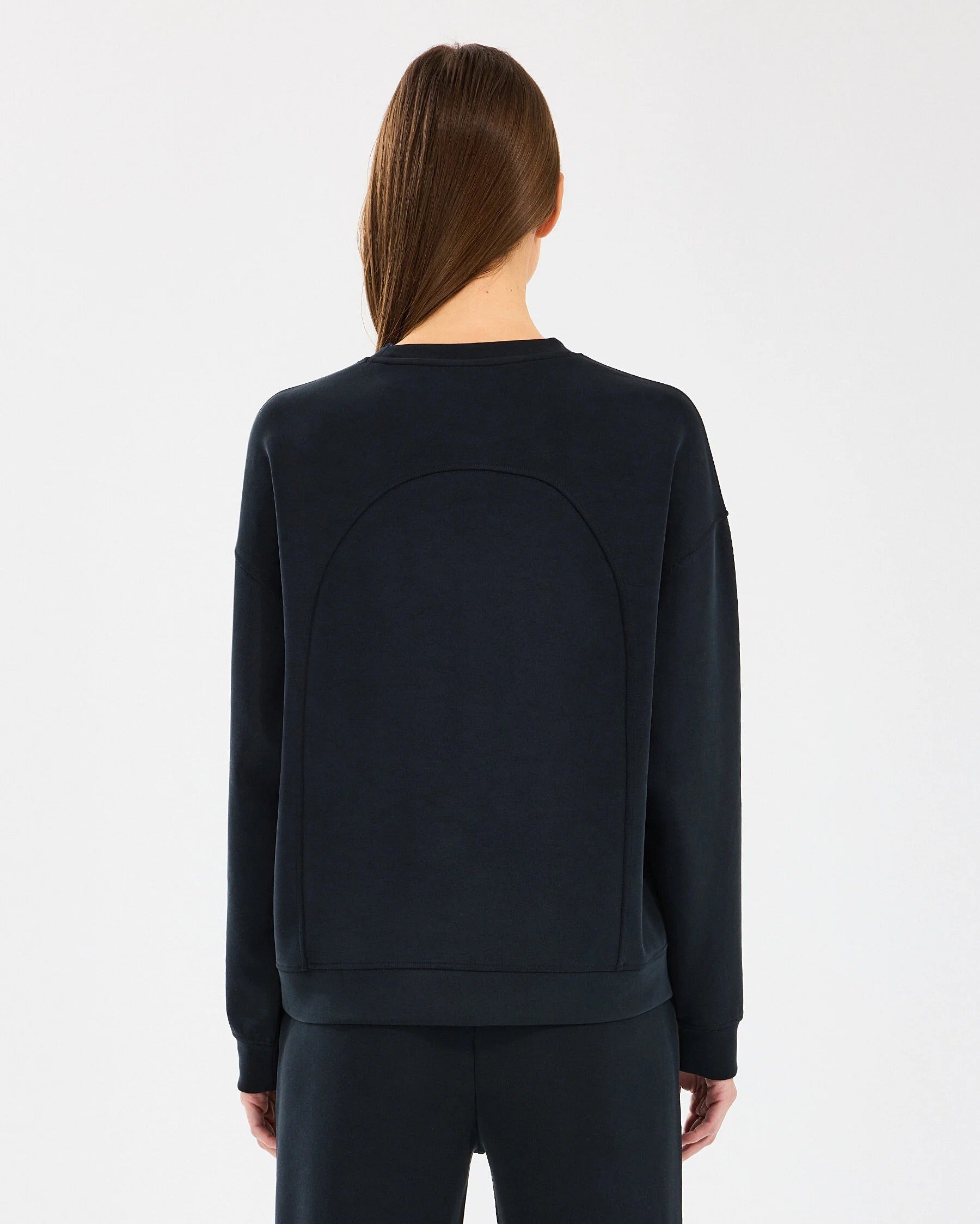 Skechers Lounge Loose Crew Neck Kadın Sweat - Siyah