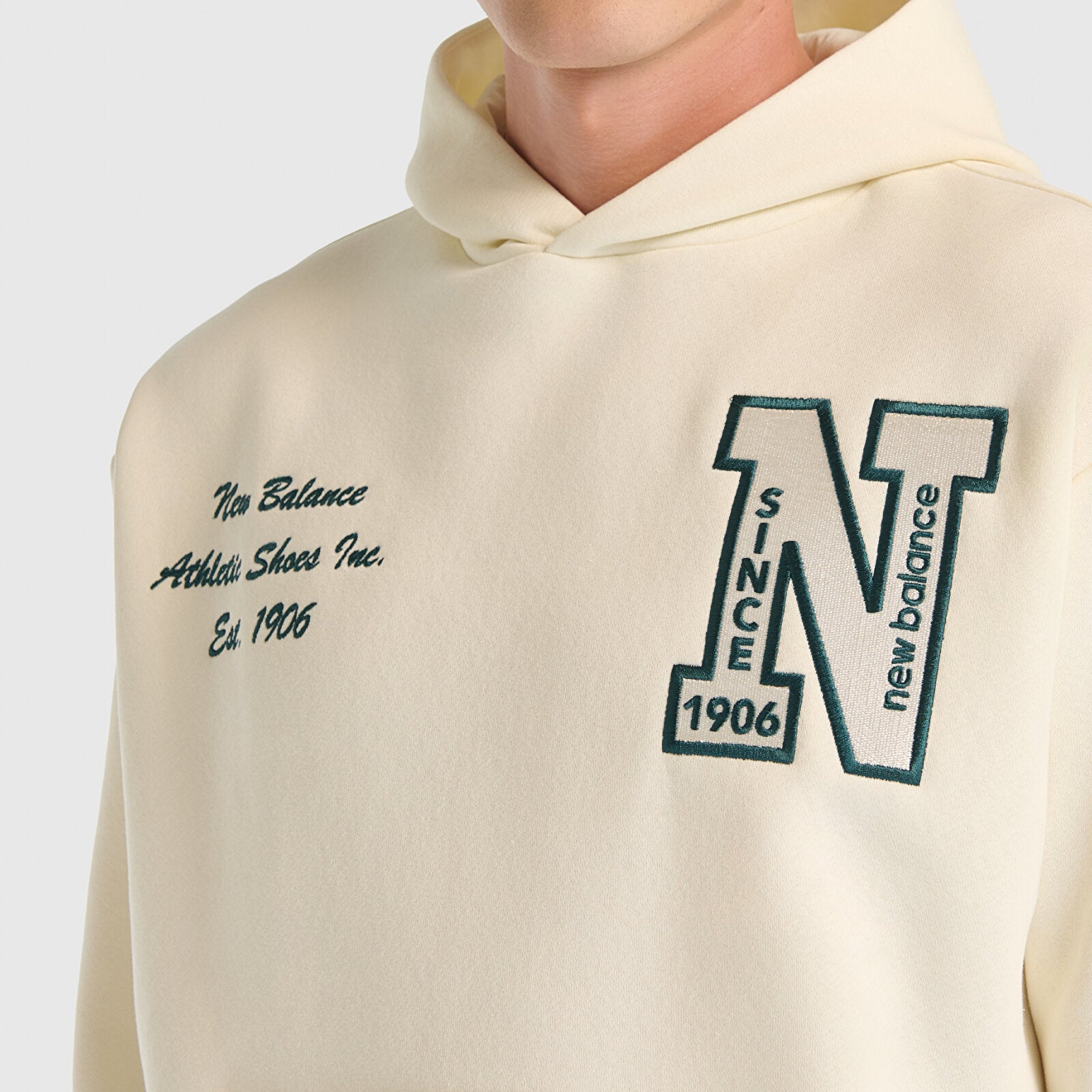 New Balance Lifestyle Erkek Sweat - Bej