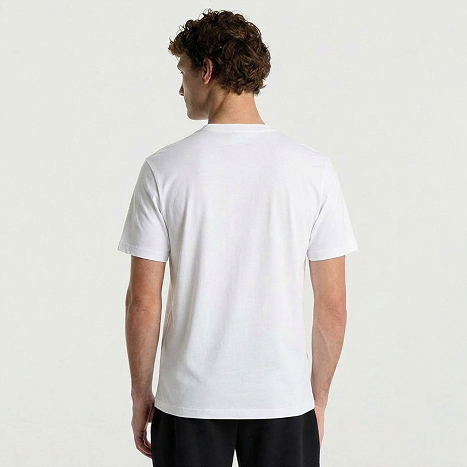 New Balance Lifestyle MNT1649-WT Erkek Tişört - Beyaz