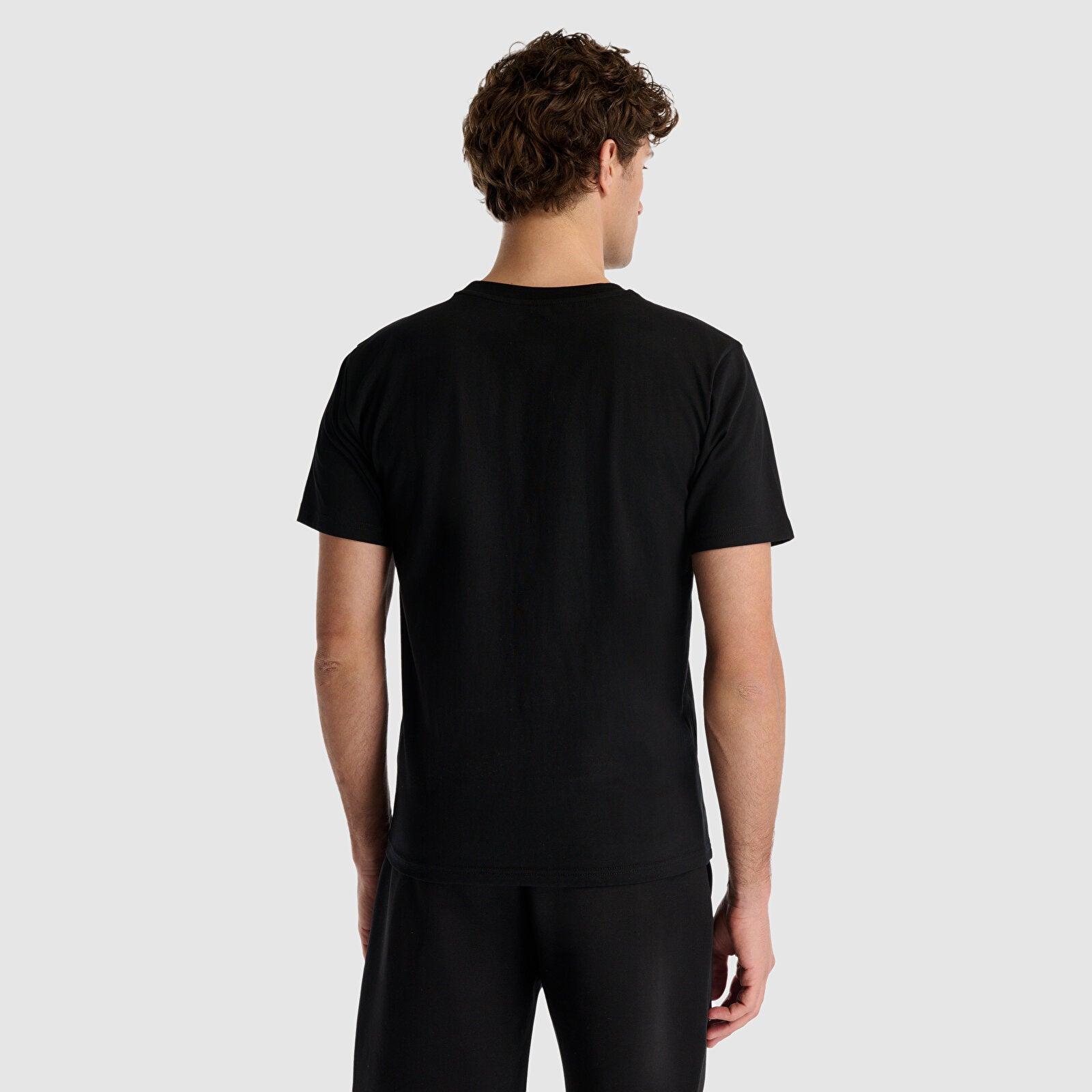 New Balance MNT1537 Erkek Tişört - Siyah