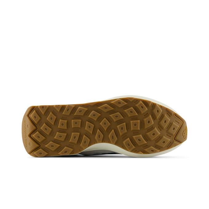 New Balance 370 Siyah Unisex Sneaker