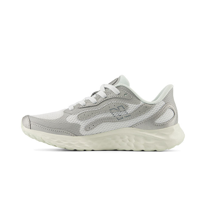New Balance Arishi V4 Gri Kadın Koşu Ayakkabısı