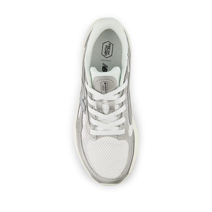 New Balance Arishi V4 Gri Kadın Koşu Ayakkabısı