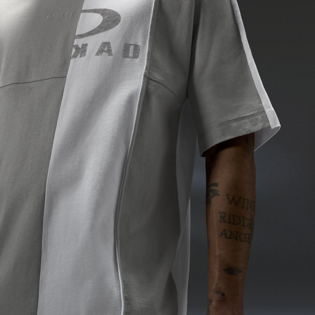Oakley  Reserve Momento  Erkek T-Shirt - Gri