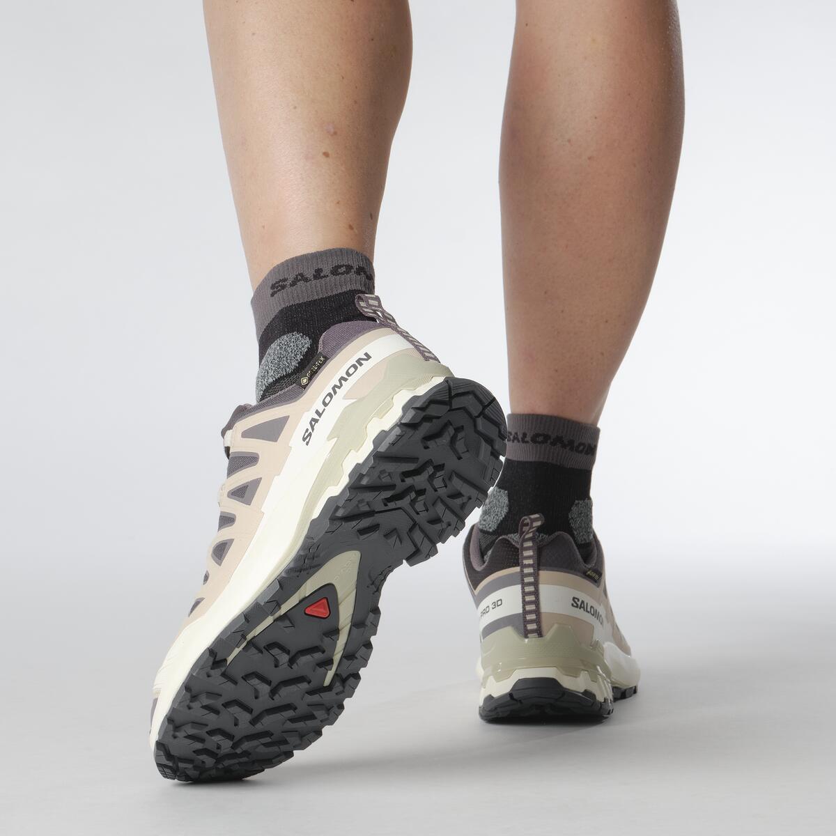 Salomon XA Pro 3D V9 Gore-Tex Kadın Outdoor Ayakkabı - Çok Renkli