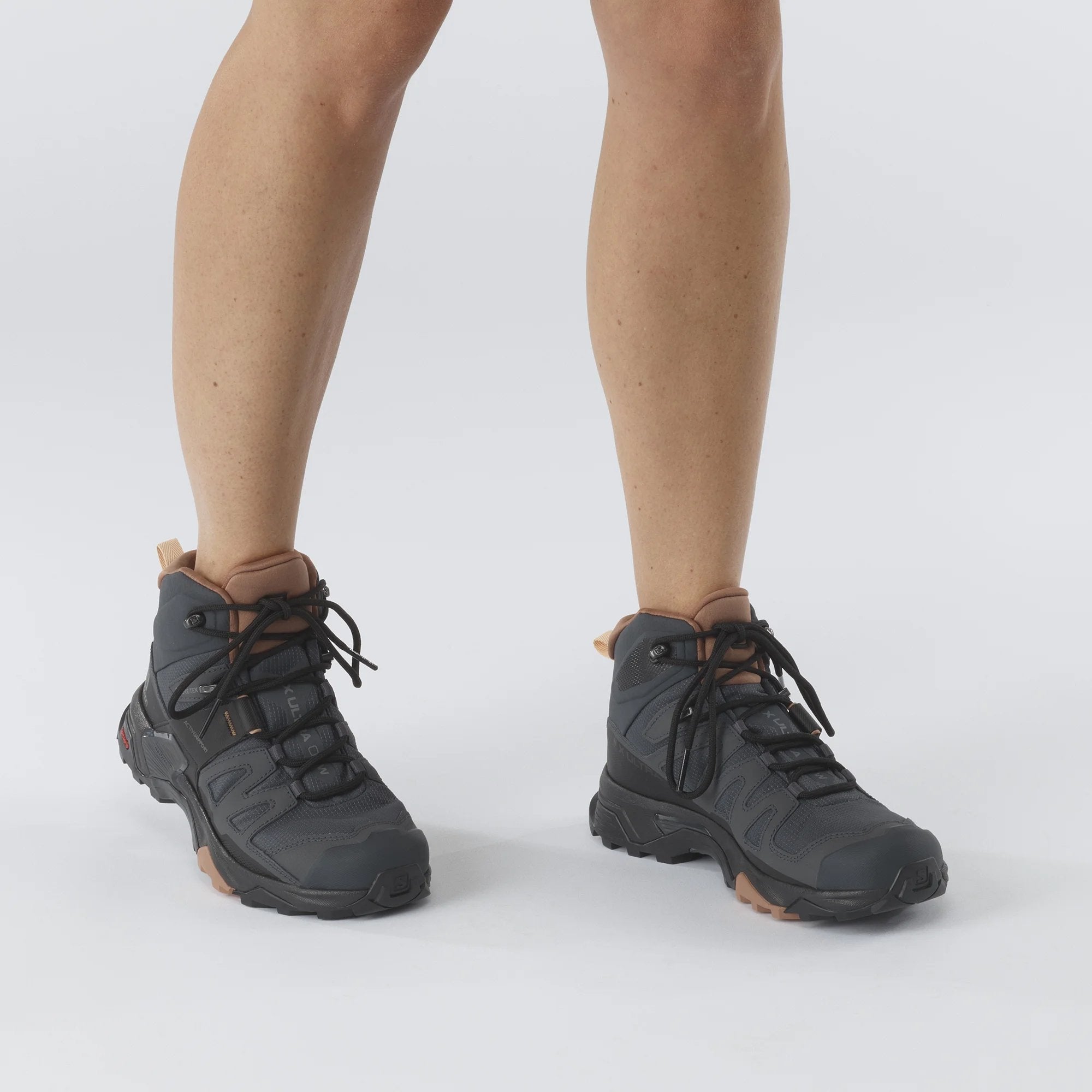 Salomon X Ultra 4 Mid Gore-Tex Kadın Outdoor Bot - Füme