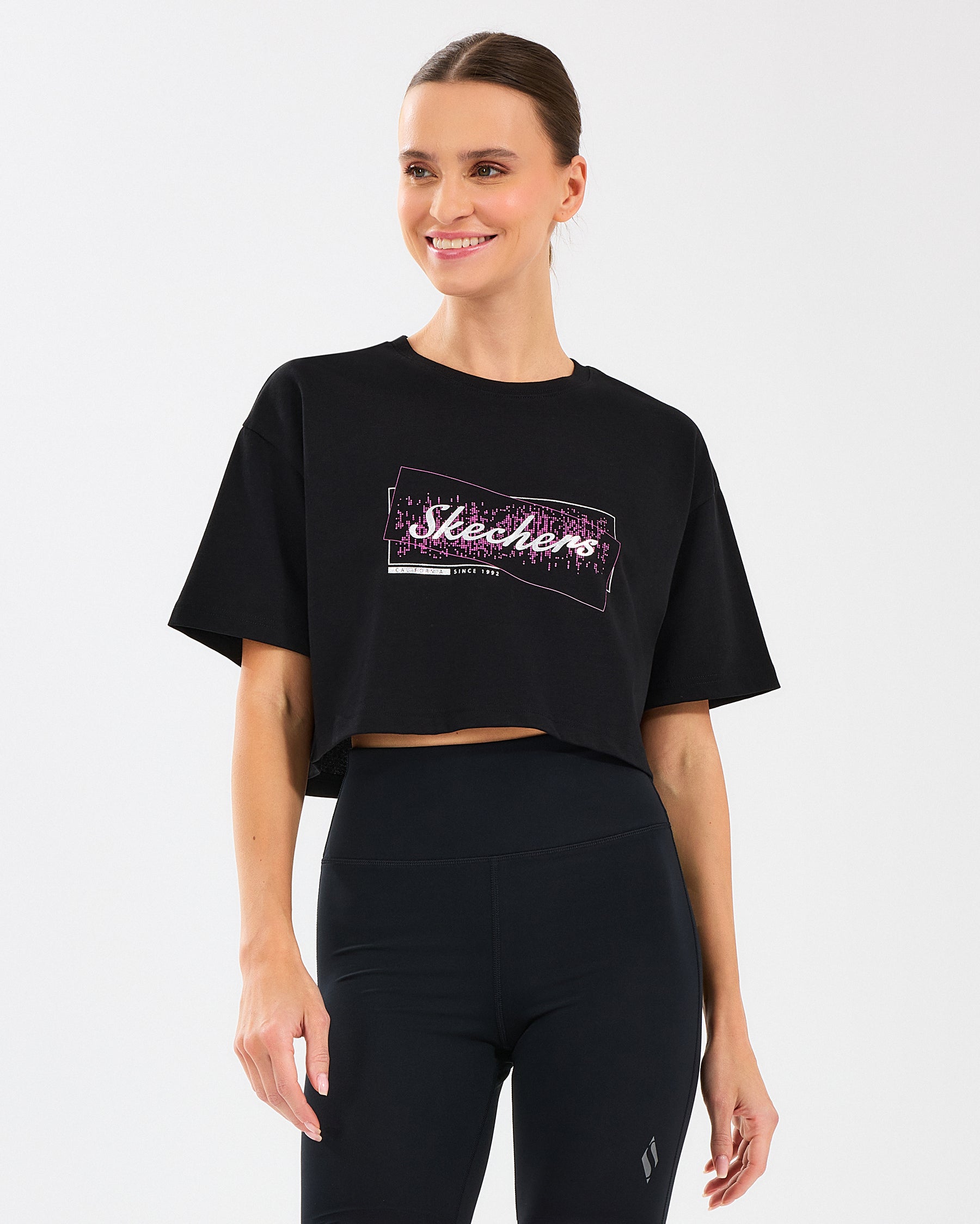 Skechers Crop Fit Graphic Siyah Kadın T-Shirt