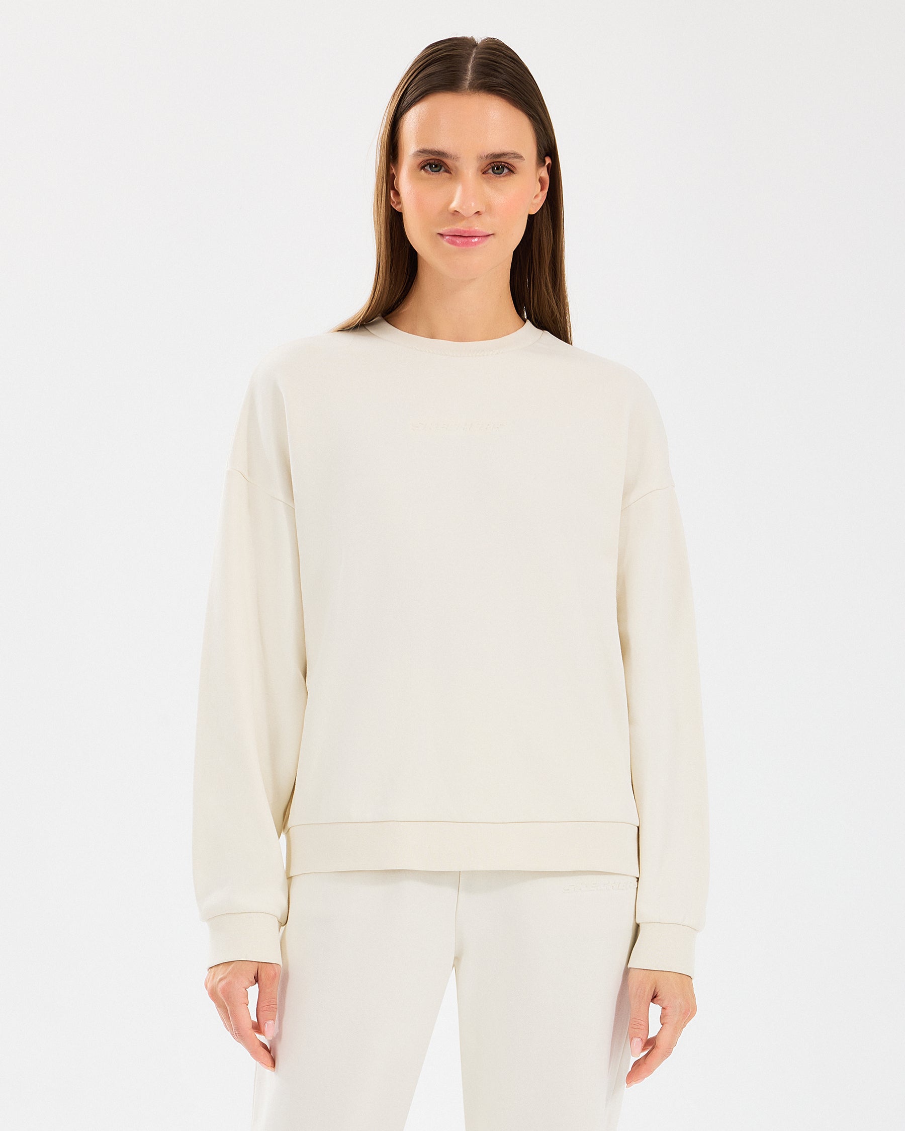 Skechers  Essential Crewneck Beyaz Kadın Sweatshirt