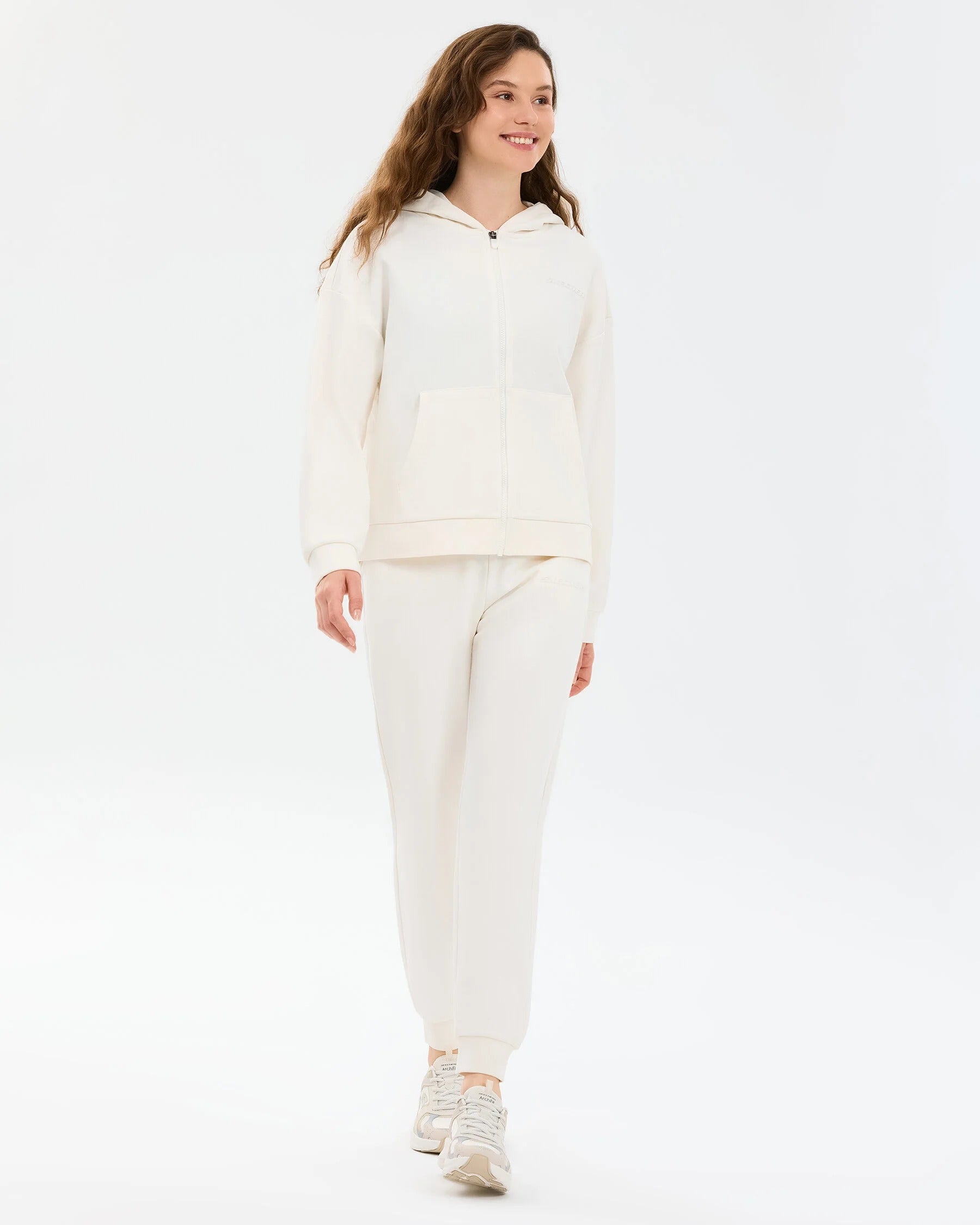 Skechers Essential Full Zip Kadın Sweat - Beyaz