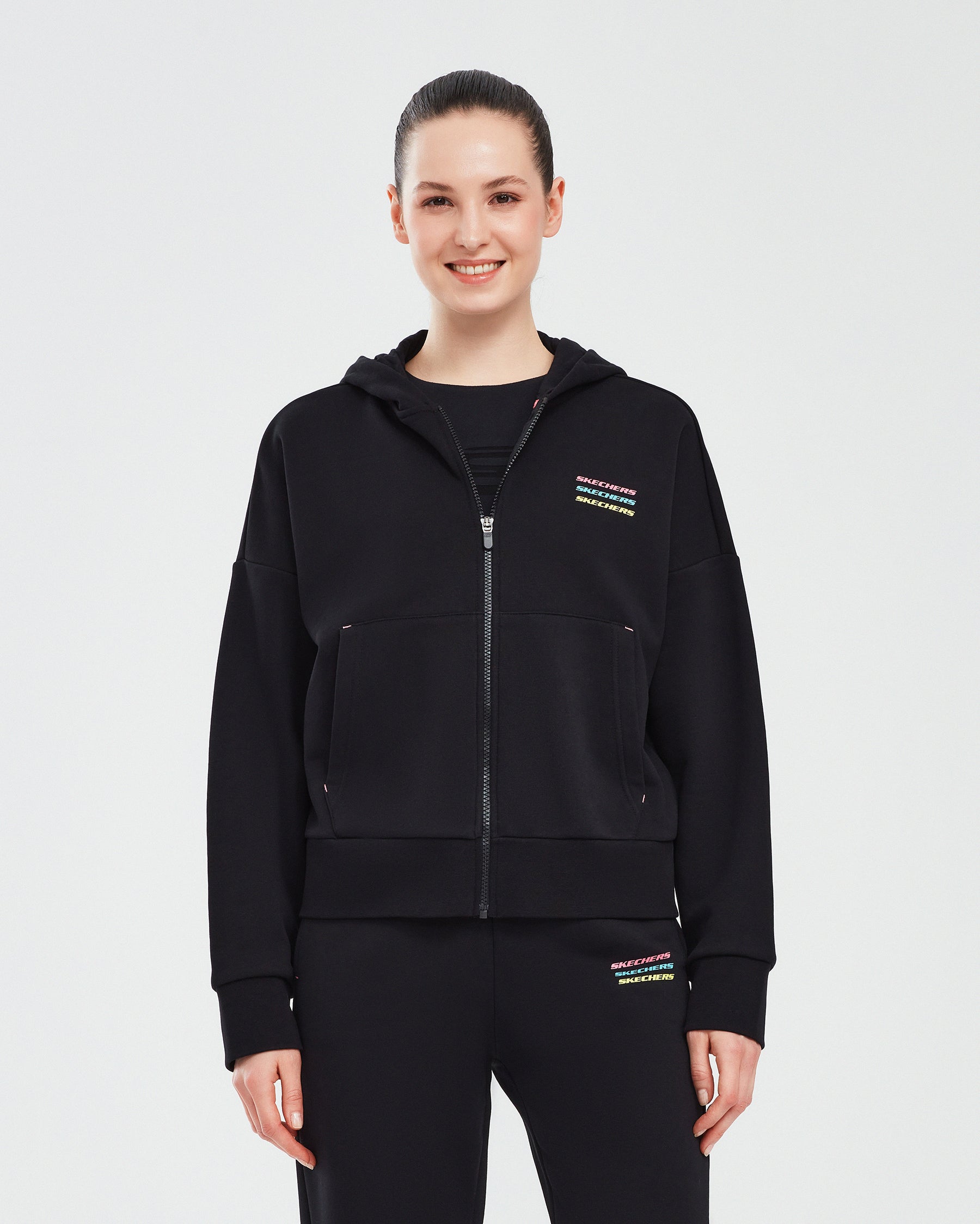 Skechers Essential Full Zip Siyah Kadın Sweatshirt