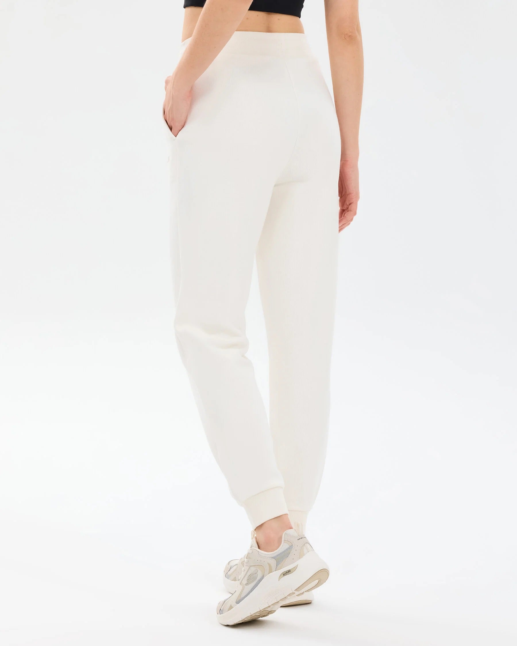 Skechers  Essential Jogger Sweatpant Kadın Eşofman Altı - Beyaz