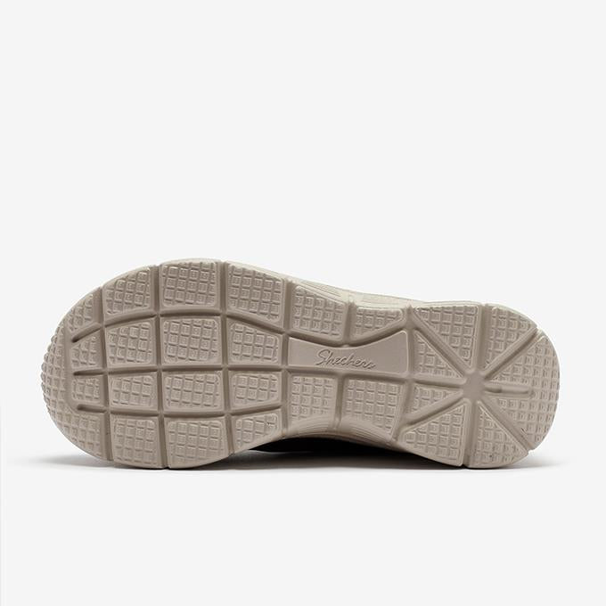Skechers Fashion Fit Kadın Beyaz/Gümüş Sneaker