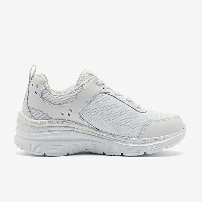 Skechers  Fashion Fit  Beyaz Kadın Sneaker