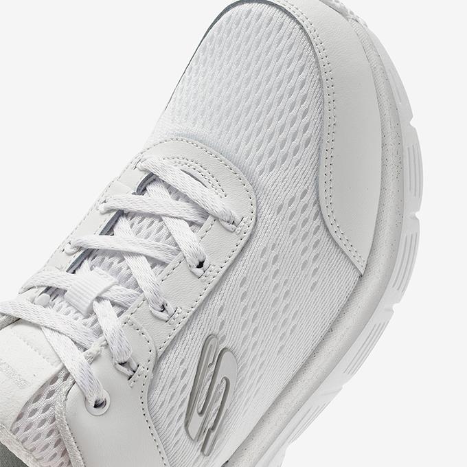 Skechers  Fashion Fit  Beyaz Kadın Sneaker