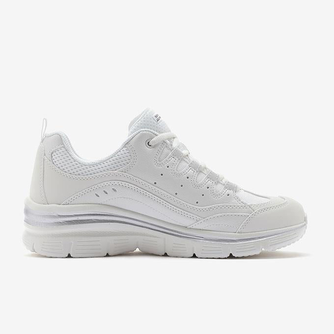 Skechers Fashion Fit Kadın Beyaz Sneaker