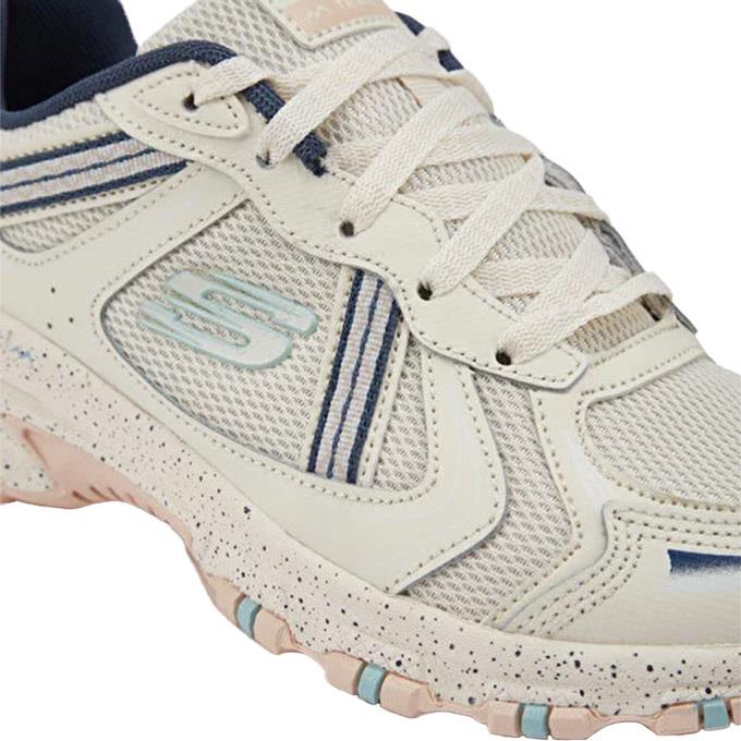 Skechers Hillcrest - Vast Adventure Kadın Beyaz Outdoor Ayakkabı