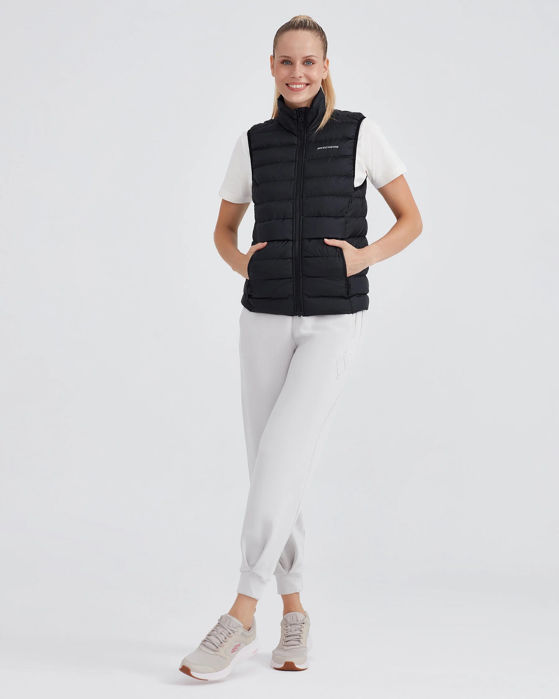 Skechers  Outerwear Padded Siyah Kadın Yelek