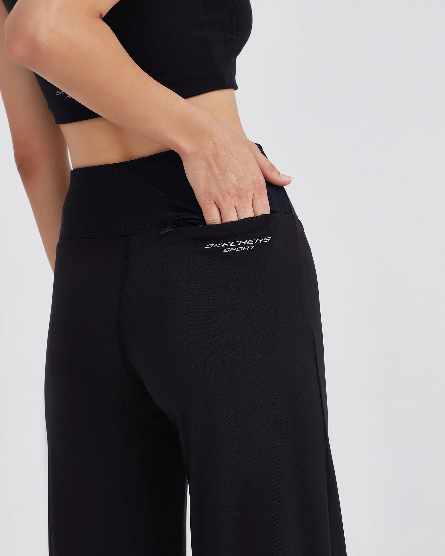 Skechers Performance Collection Wide Leg Siyah Kadın Eşofman Altı