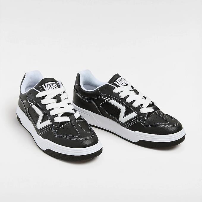 Vans Upland Erkek Black/Whıte Sneaker